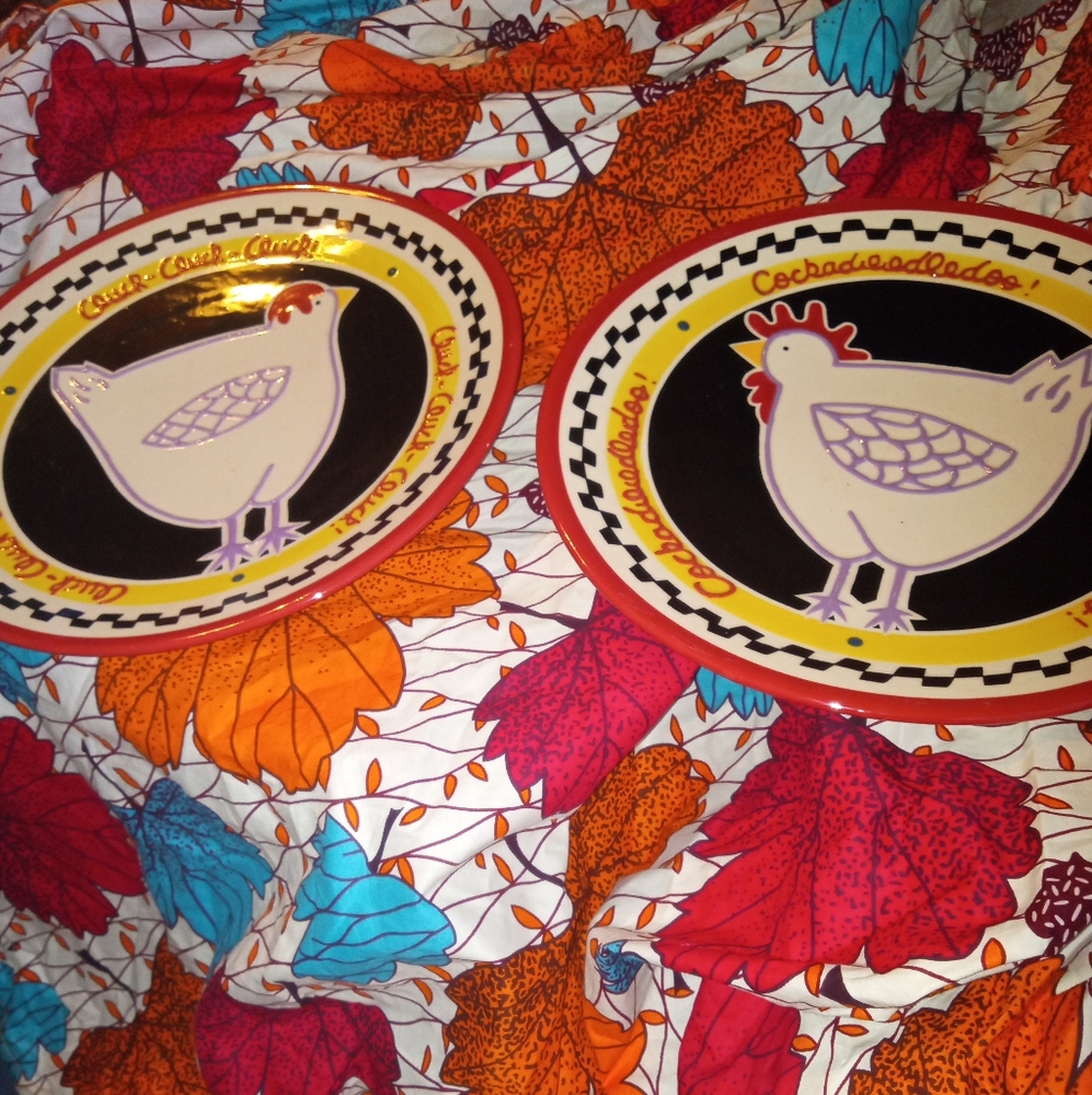 2 CHARMING LARGE "BECKY DENNY" CHICKEN PLATES